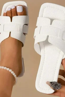 Claquettes blanches pour femme