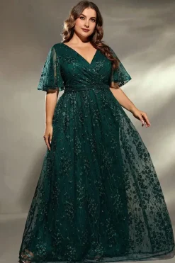 Robe amincissante verte pour mariage femme ronde