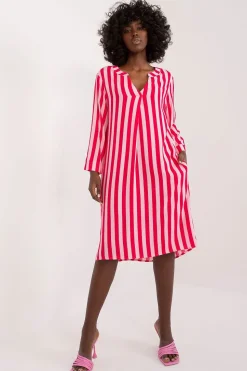 Robe asymétrique à col chemise à rayures rouges et blanches