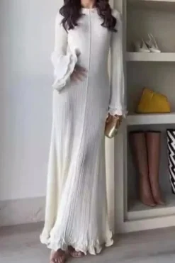 Robe blanche chic longue manches longues