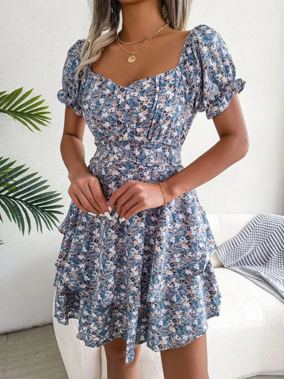 Robe bohème courte fleurie bleue