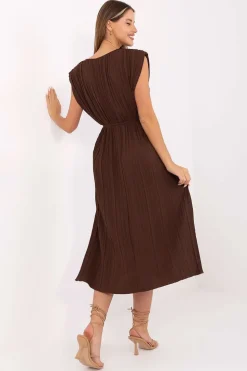 Robe bohème marron midi plissée fendue