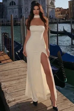 Robe bustier écru sexy fendue longue