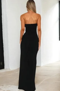 Robe bustier longue fendue élégante