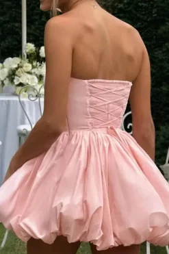 Robe bustier rose laçage au dos