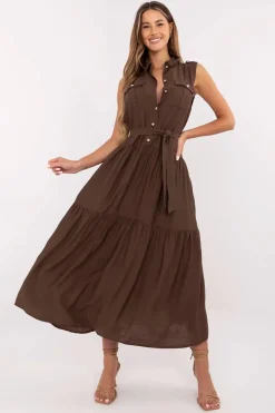 Robe casual midi sans manches ceinturée