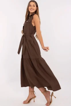 Robe casual midi sans manches ceinturée
