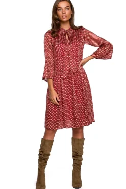 Robe champêtre rouge aux pois blancs manches longues