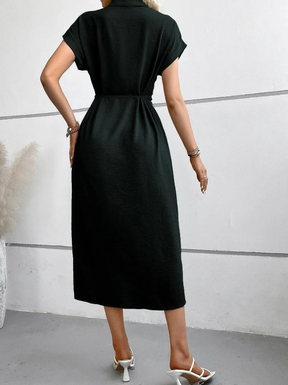 Robe chemise midi manches courtes