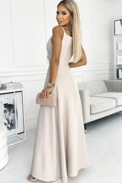 Robe chic longue beige à bretelles