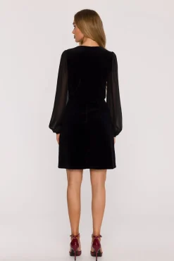 Robe courte noire en velours manches longues transparentes