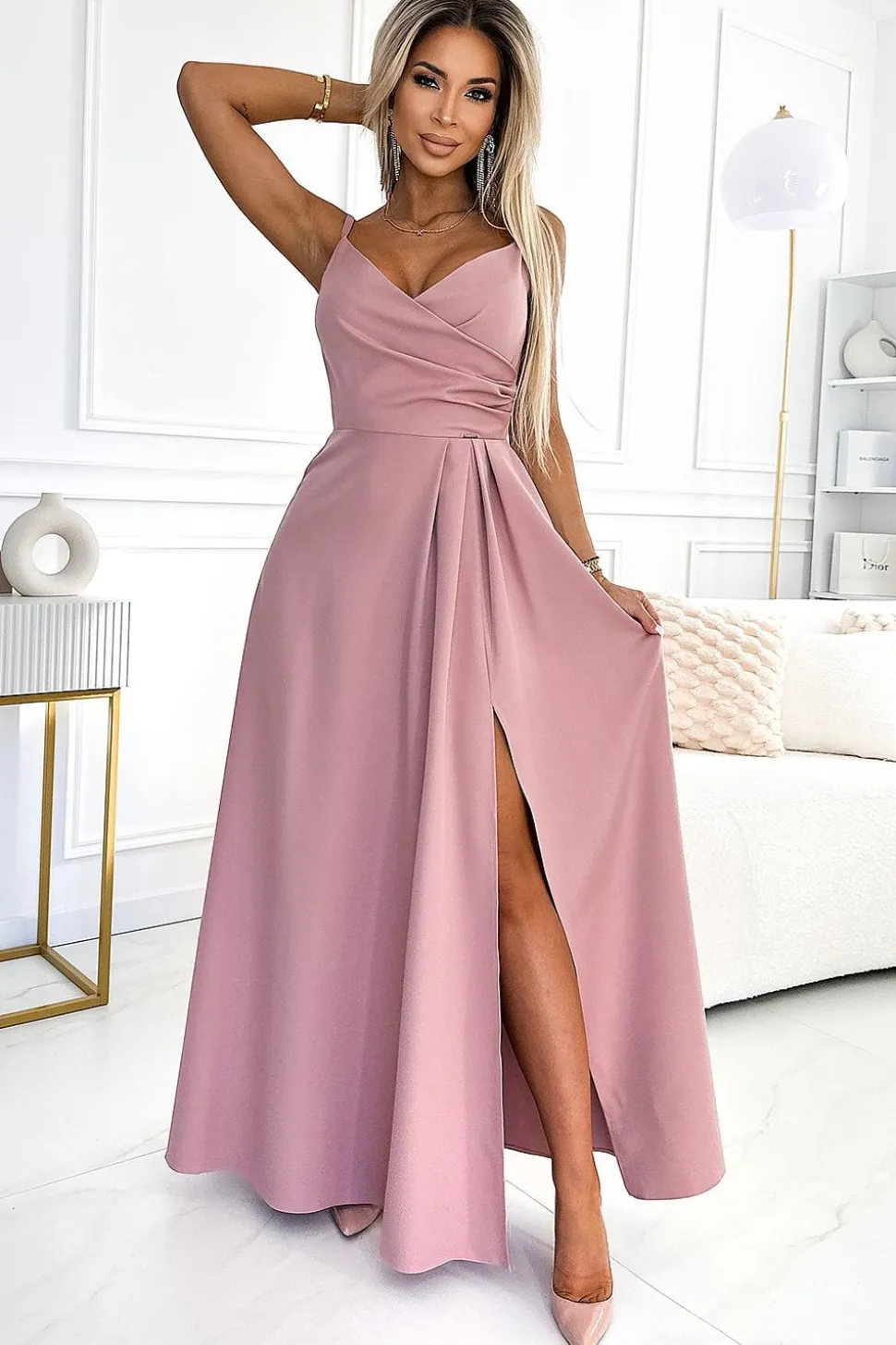 Robe de bal chic rose longue fendue