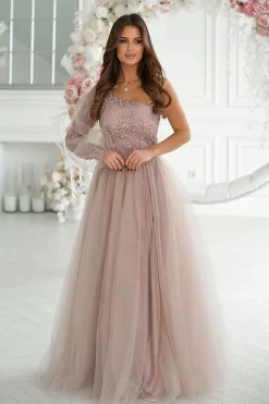 Robe de bal rose poudré
