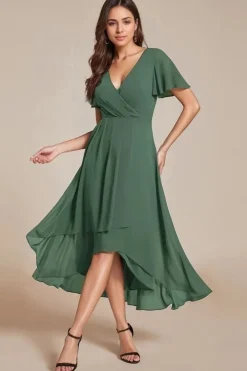Robe de cocktail asymétrique verte
