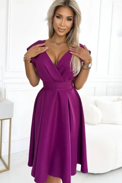 Robe de cocktail chic manches courtes