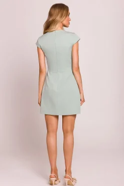 Robe de cocktail courte décolleté carré