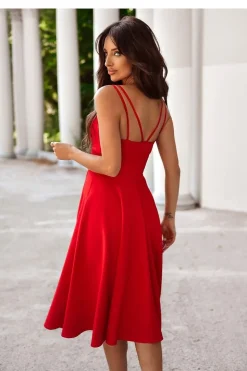 Robe de cocktail midi chic évasée