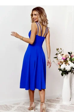 Robe de cocktail midi chic évasée