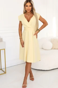 Robe de cocktail midi jaune évasée