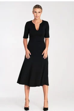 Robe de cocktail midi évasée
