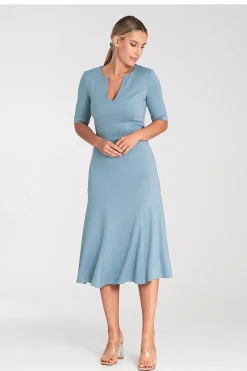 Robe de cocktail midi évasée