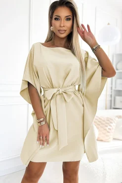 Robe de cocktail papillon courte