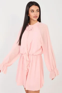 Robe de cocktail rose courte fluide