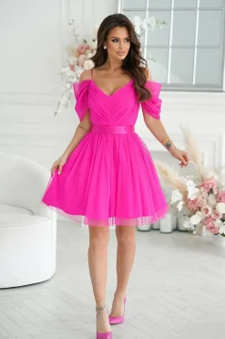 Robe de cocktail évasée en tulle