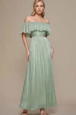 Robe de demoiselle d'honneur verte sauge épaules dénudées à volants