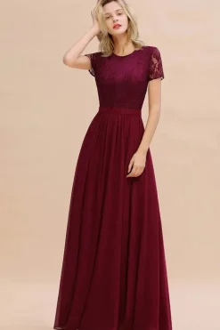 Robe demoiselle d'honneur chic manches courtes