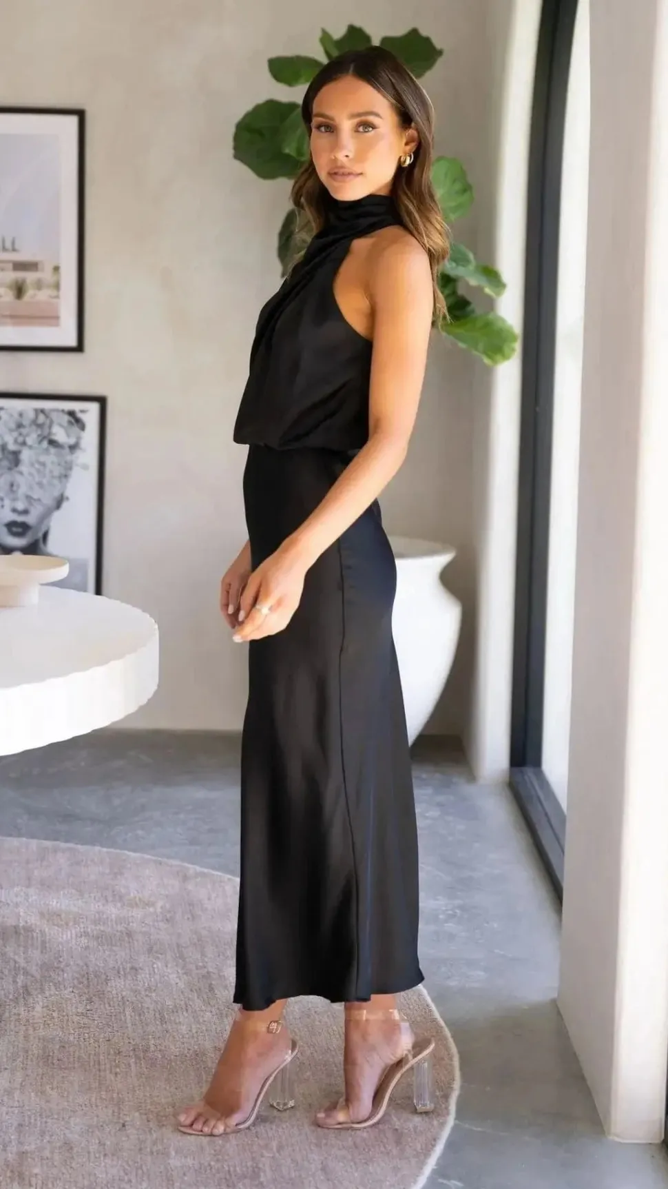 Robe demoiselle d'honneur chic midi