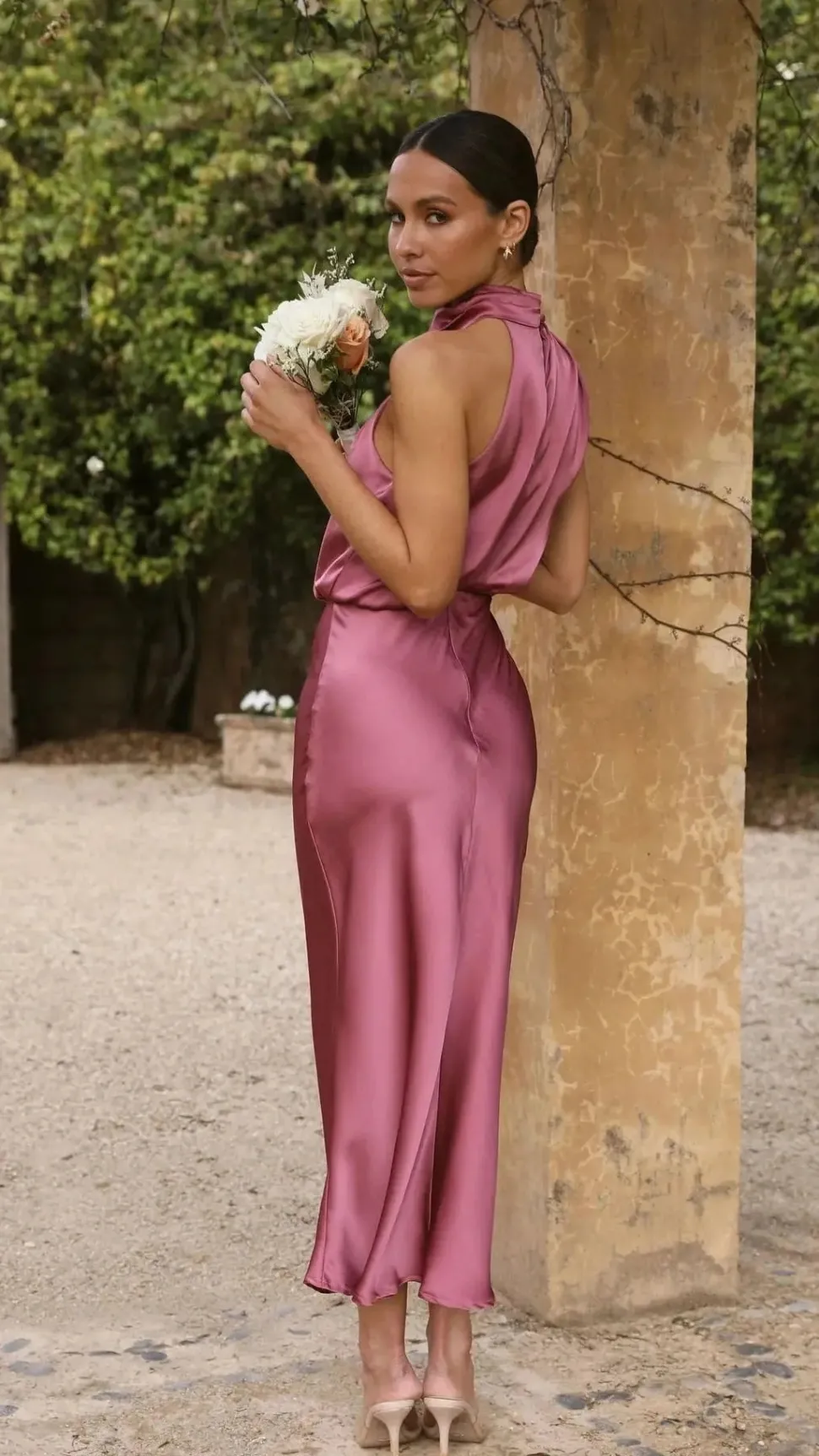 Robe demoiselle d'honneur chic midi