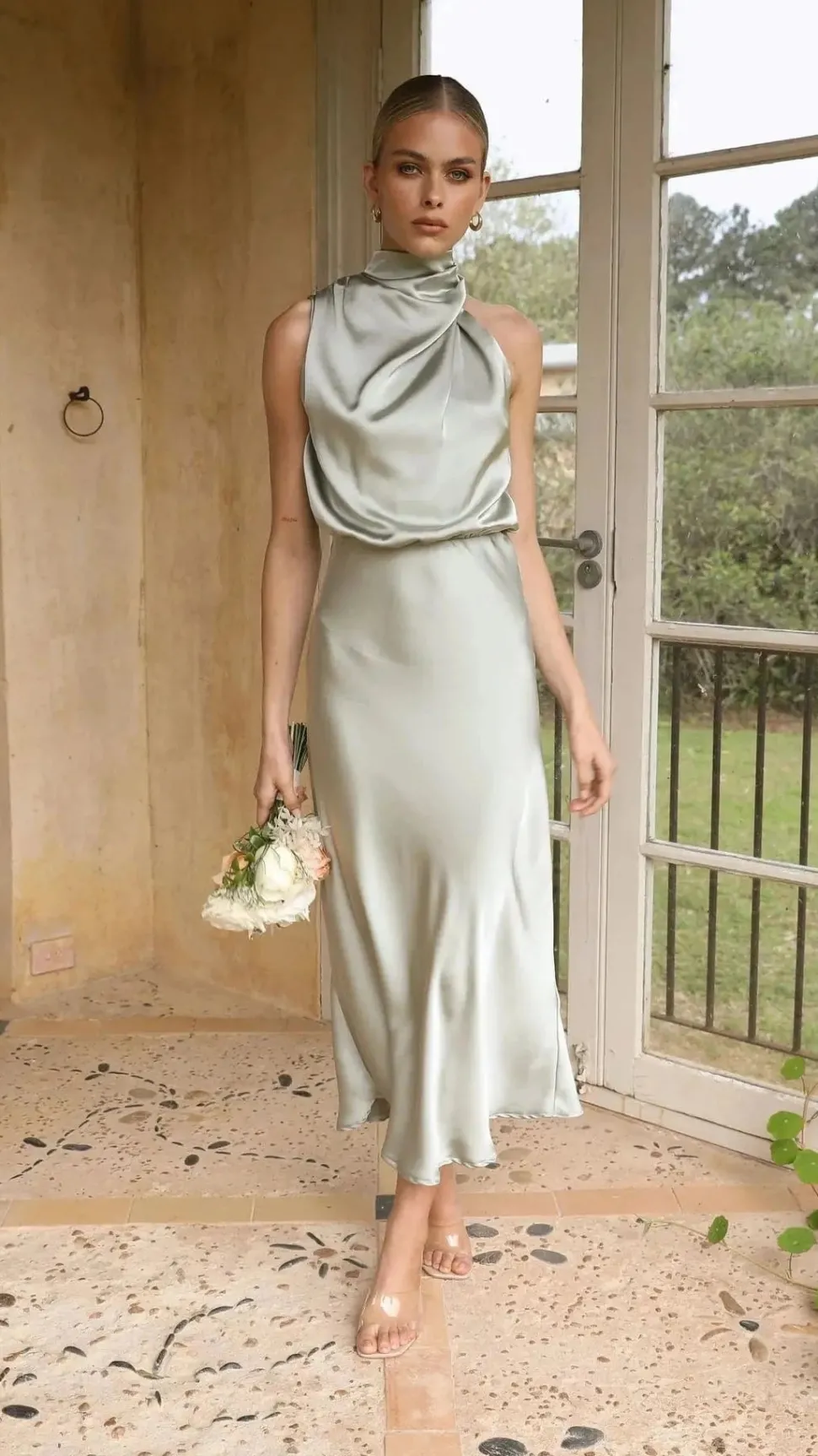 Robe demoiselle d'honneur chic midi