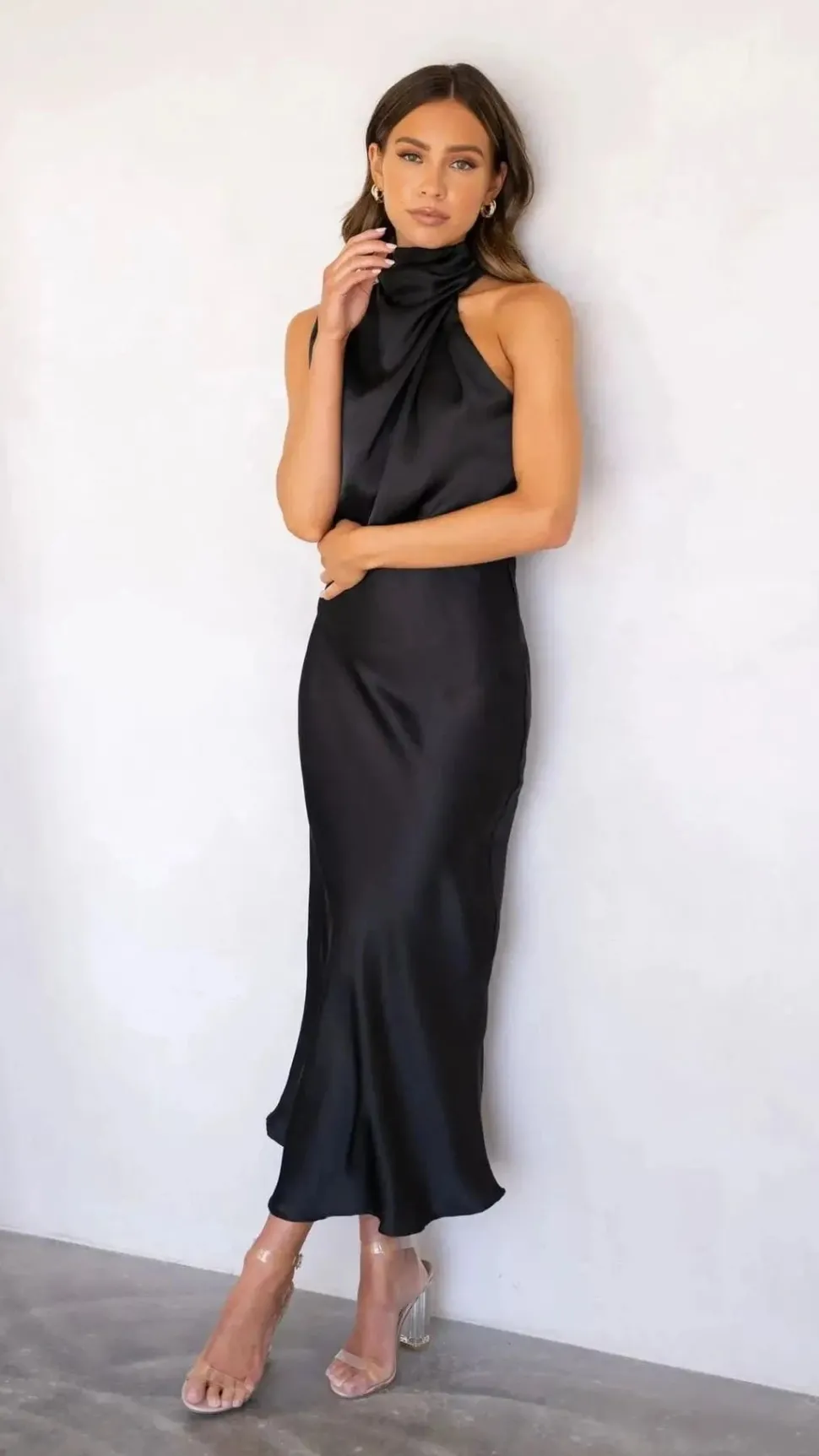 Robe demoiselle d'honneur chic midi