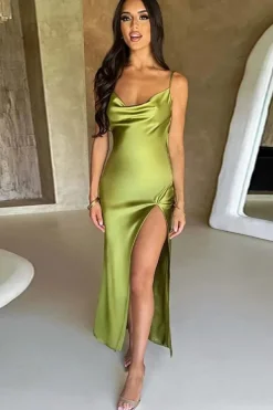 Robe demoiselle d'honneur longue dos nu satin