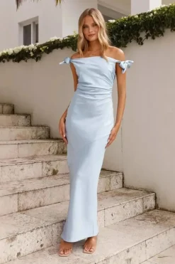 Robe demoiselle d'honneur longue chic bleue