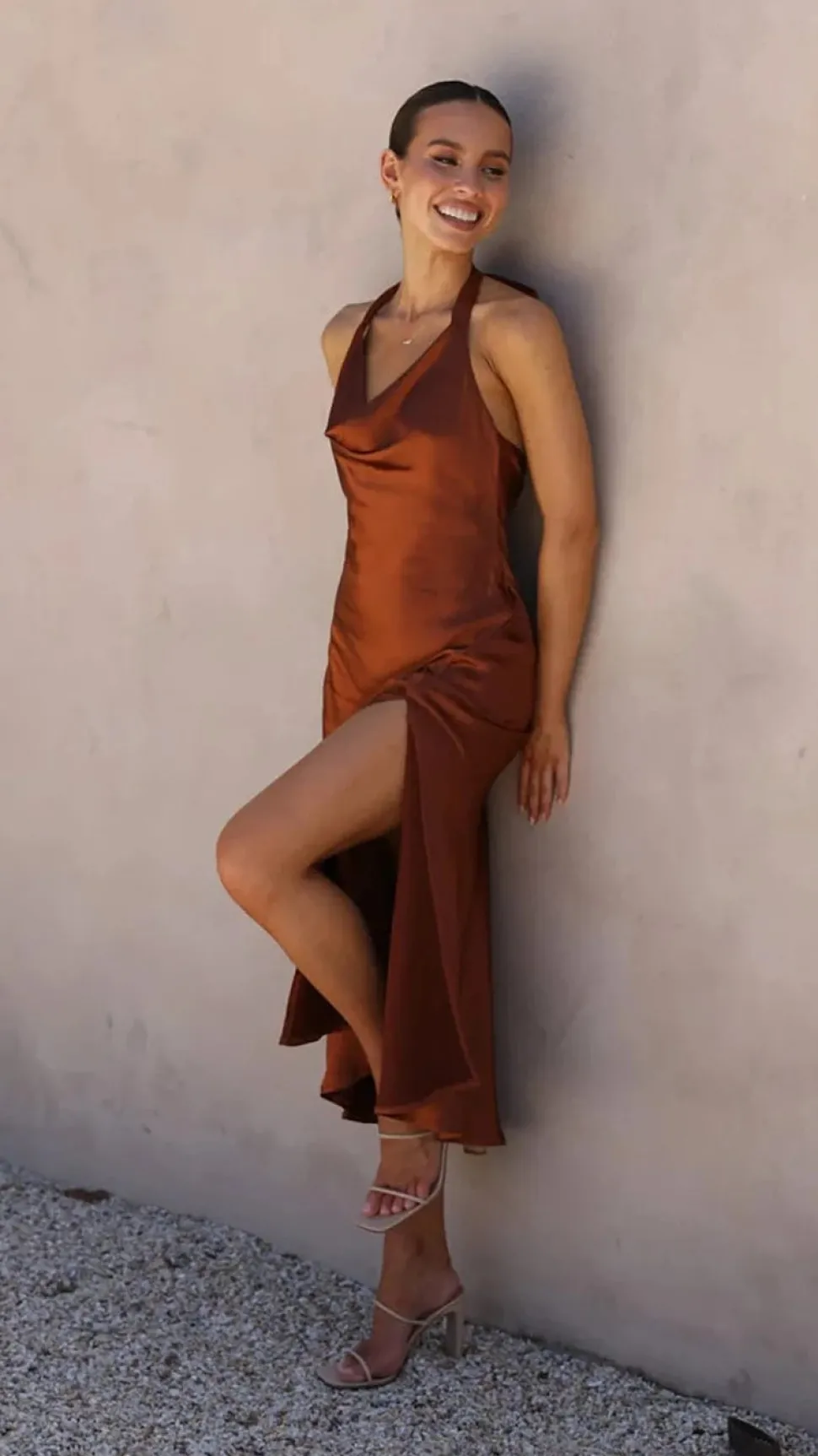 Robe demoiselle d'honneur midi dos nu