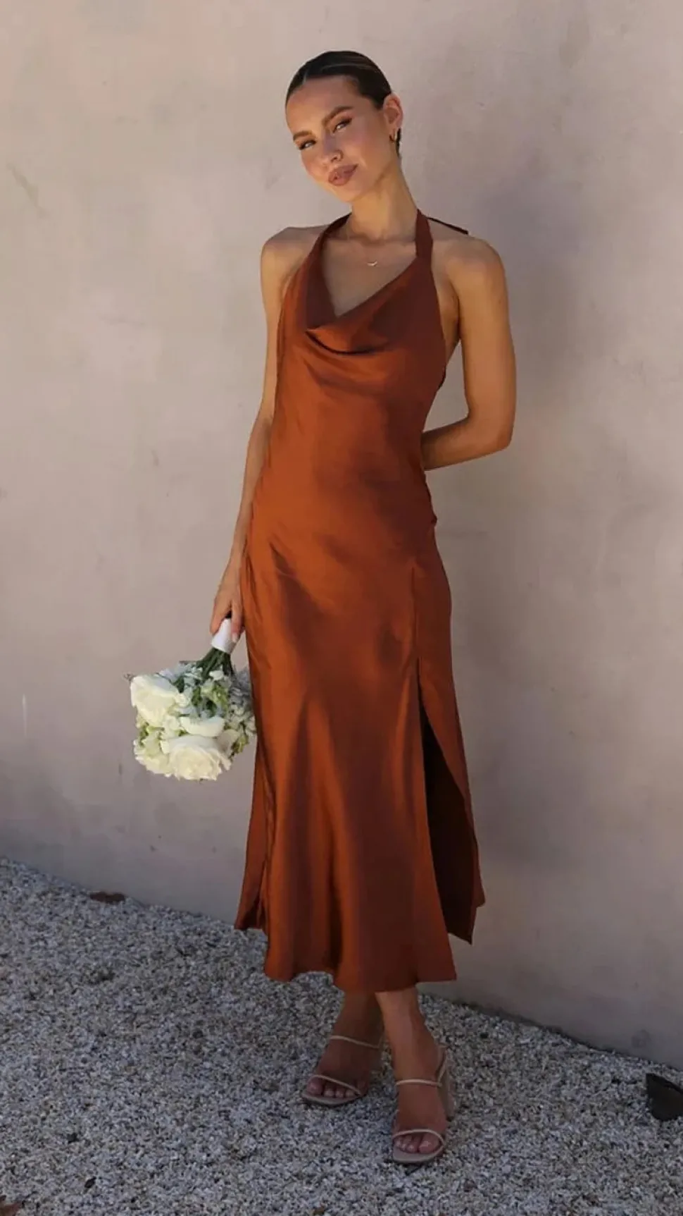 Robe demoiselle d'honneur midi dos nu