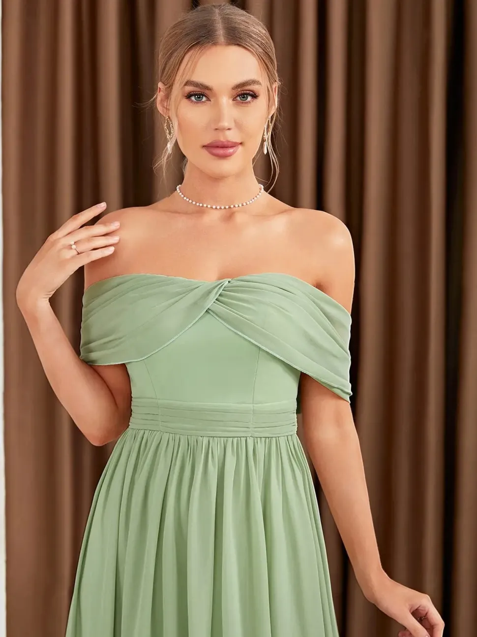 Robe demoiselle d'honneur verte sauge
