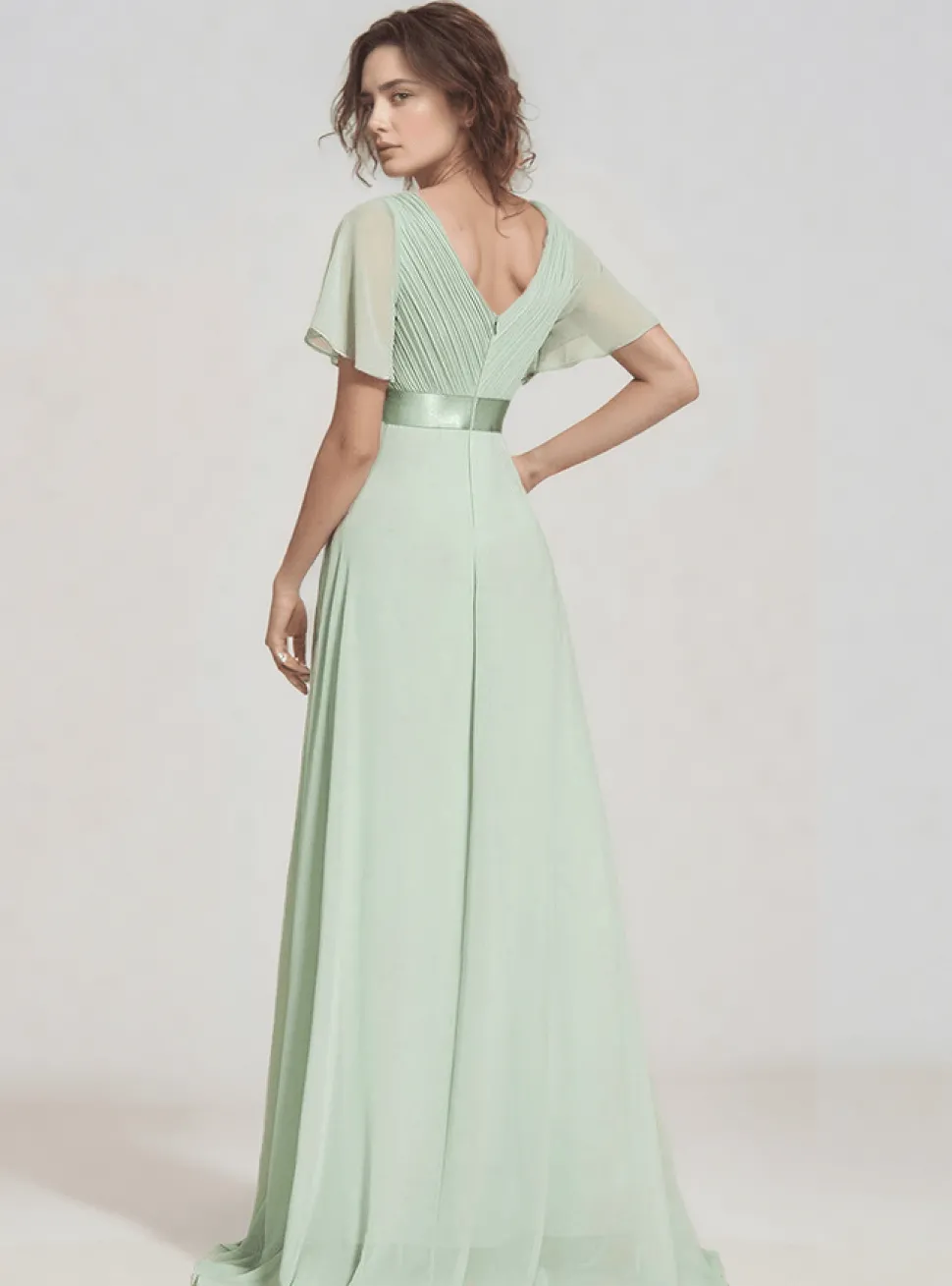 Robe demoiselle d'honneur vert sauge longue fluide