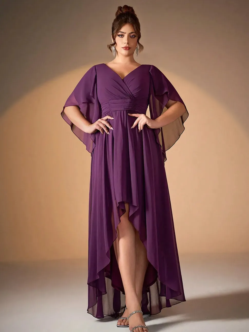 Robe demoiselle d'honneur violette asymétrique fluide