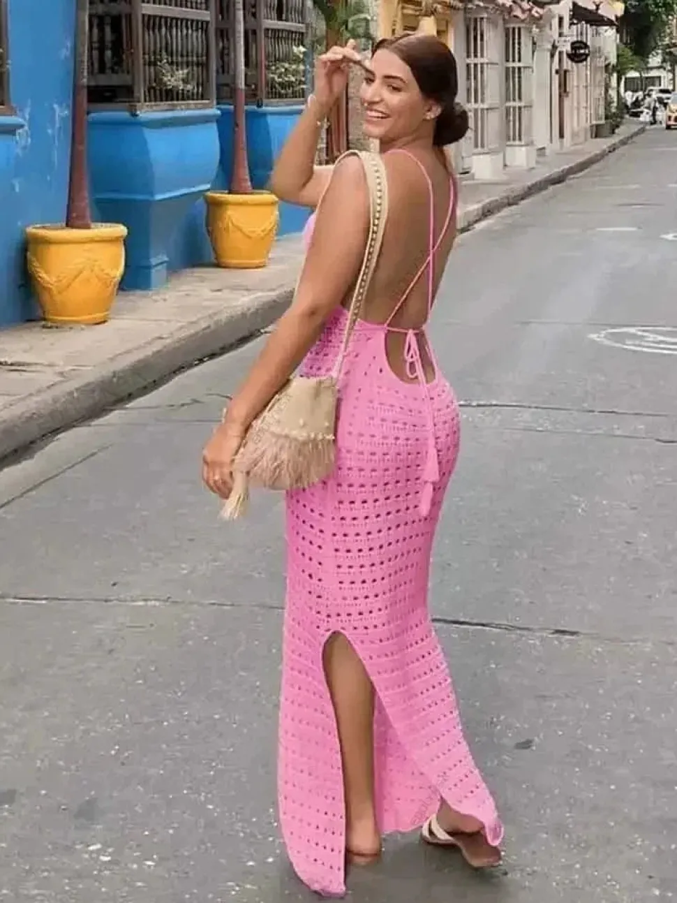 Robe de plage crochet longue fendue dos nu
