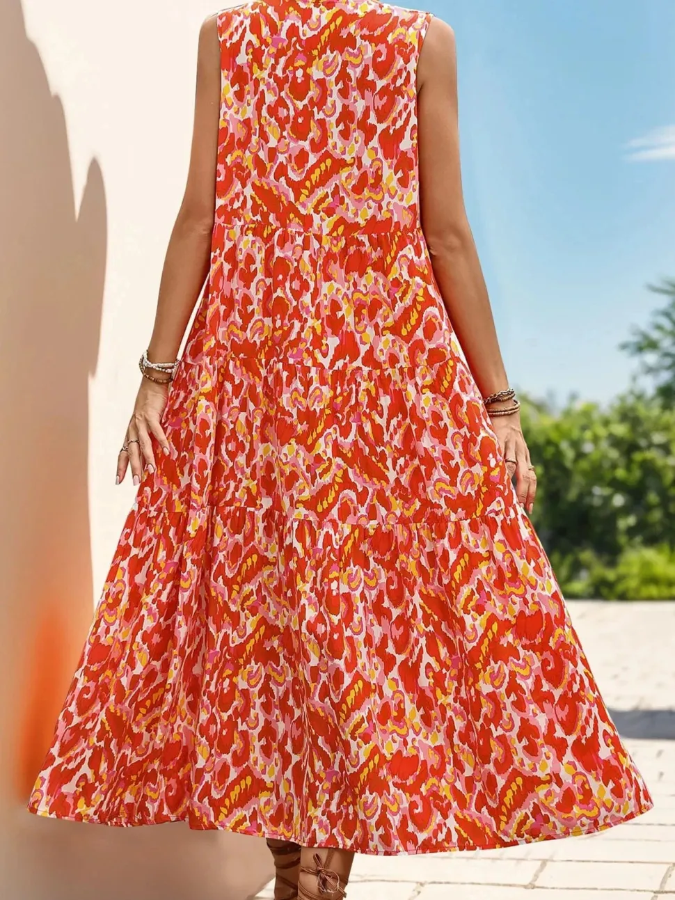 Robe de plage fleurie sans manches