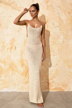 Robe de plage longue en maille bretelles fines