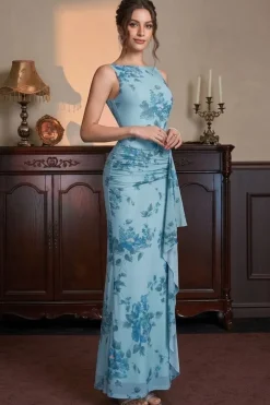 Robe de soirée bleu clair à motif floral