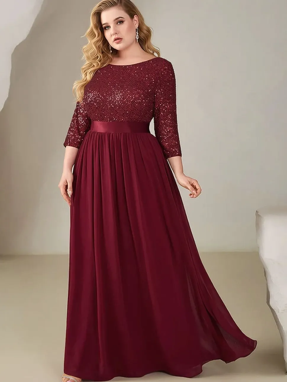 Robe de soirée bordeaux grande taille à paillettes