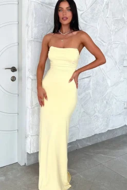 Robe de soirée chic dos nu