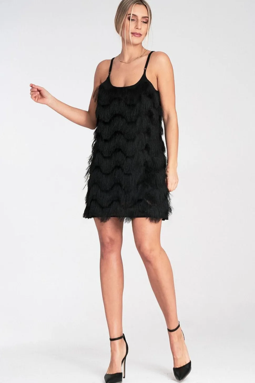 Robe de soirée courte chic à franges