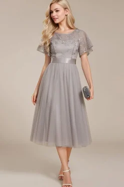 Robe de soirée de mariage grise haut tulle et broderies