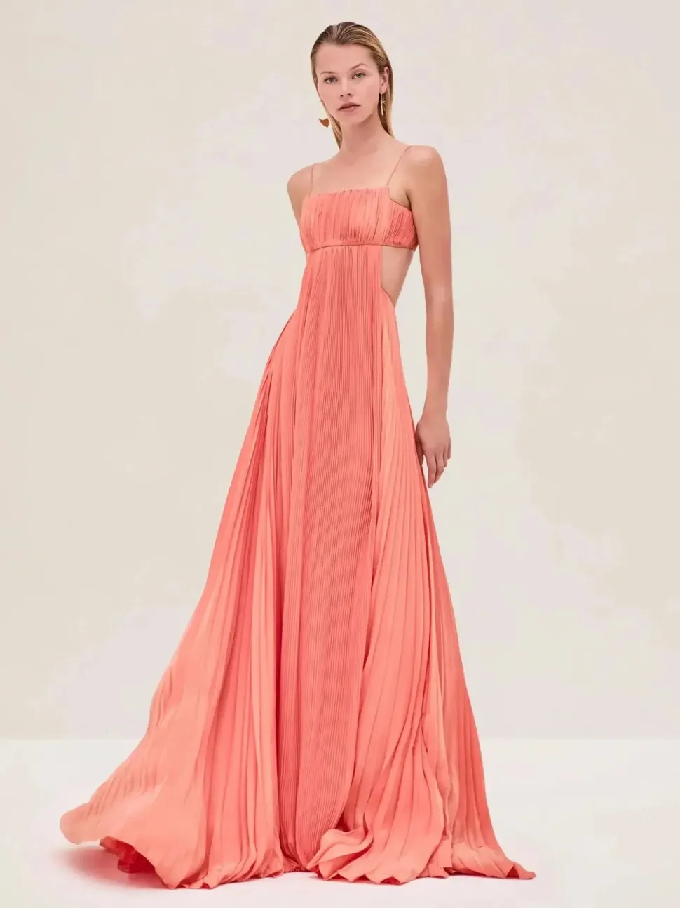 Robe de soirée dos nu longue plissée